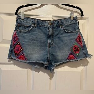 Free People Embroidered Jean Shorts, size 29/8, GUC, Boho vibe